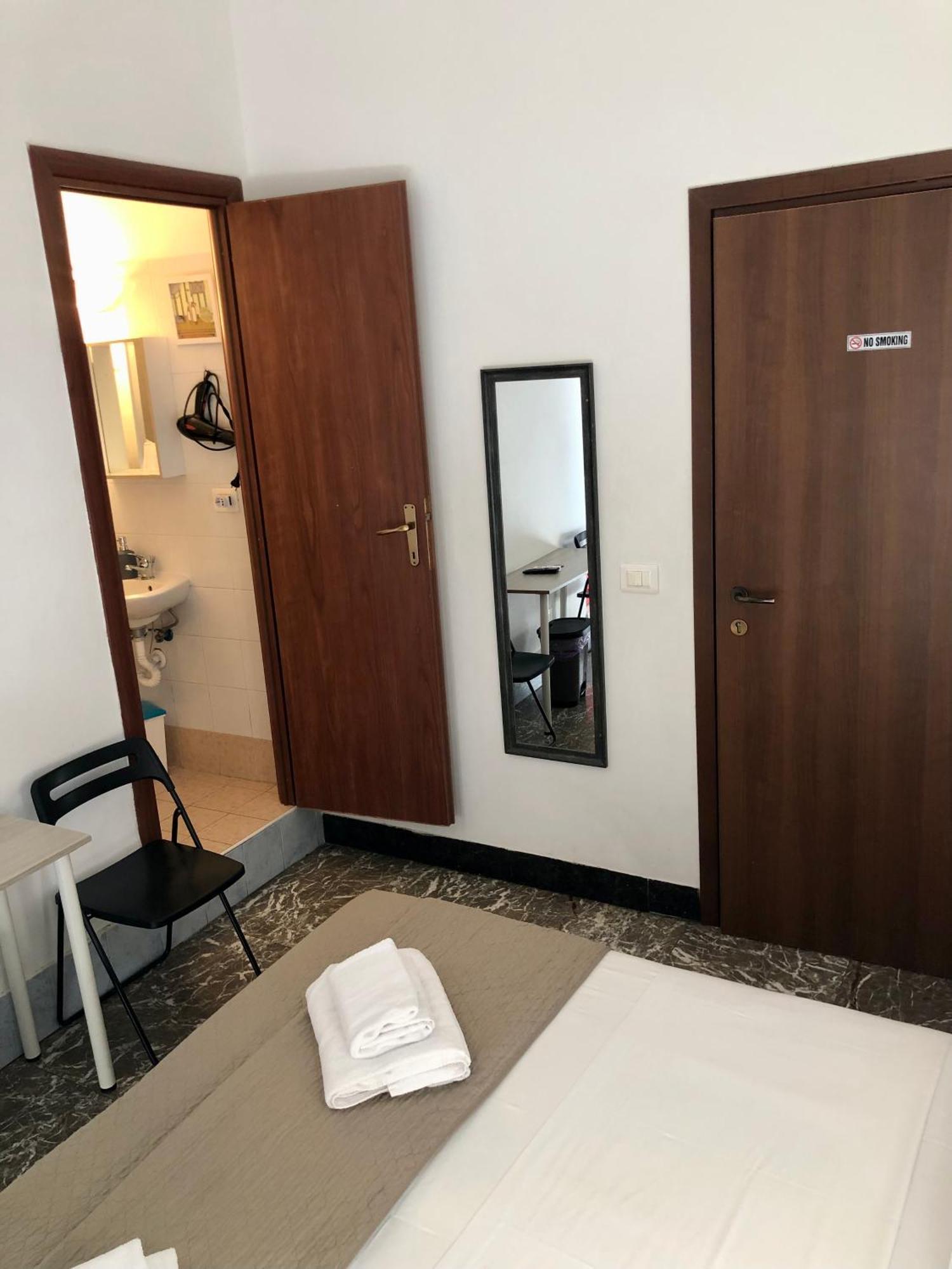 Silton'S Rooms Рим Екстериор снимка